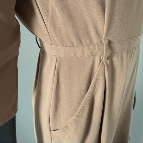 Wilfred Tan Wrap Dress | Long Sleeve Draped Mini Dress Size 4 | Aritzia Classic - Picture 5 of 11